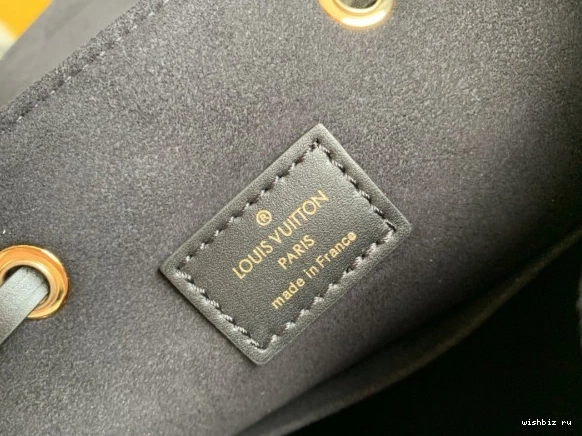 WIS LOUIS MONTSOURIS BACKPACK VUITTON 0207